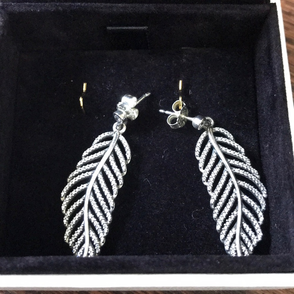 Pandora light as a feather earrings